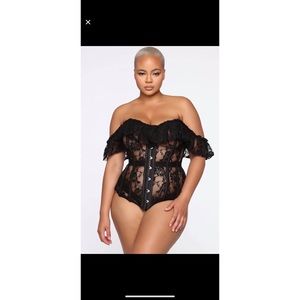 Fashion nova lace Corset